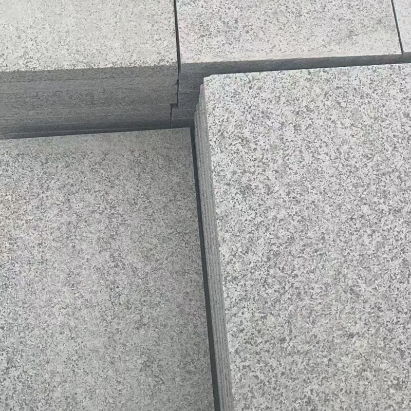 湖北芝麻白地铺石石材厂家